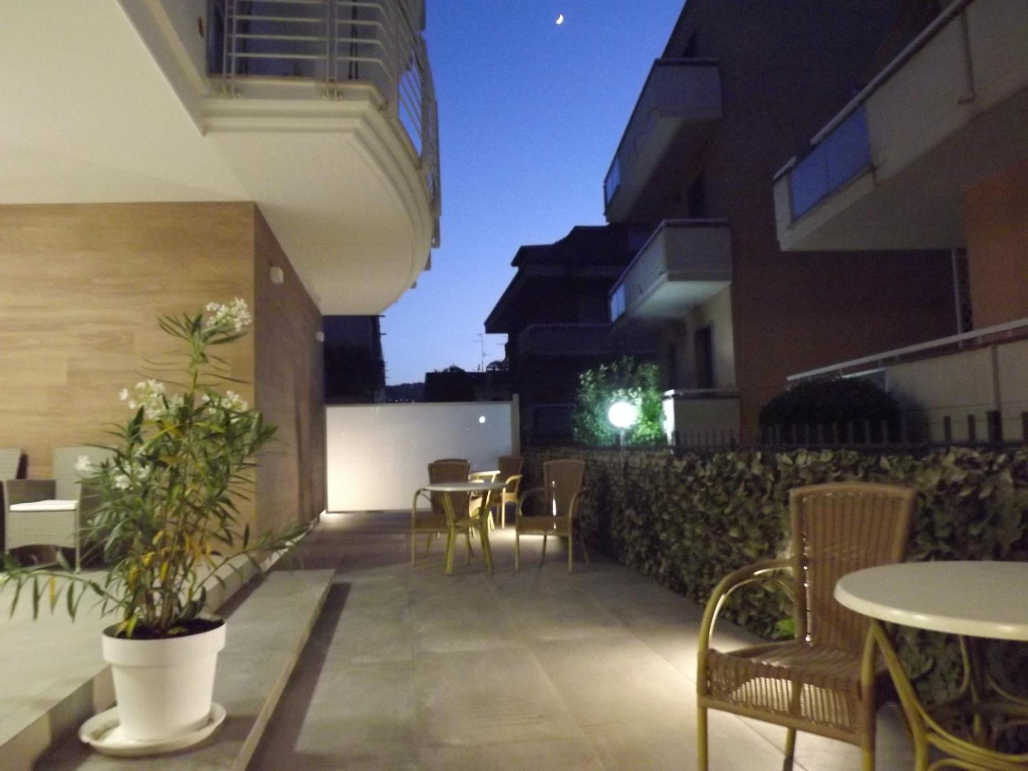 Residence Twigha Мартинсикуро Экстерьер фото